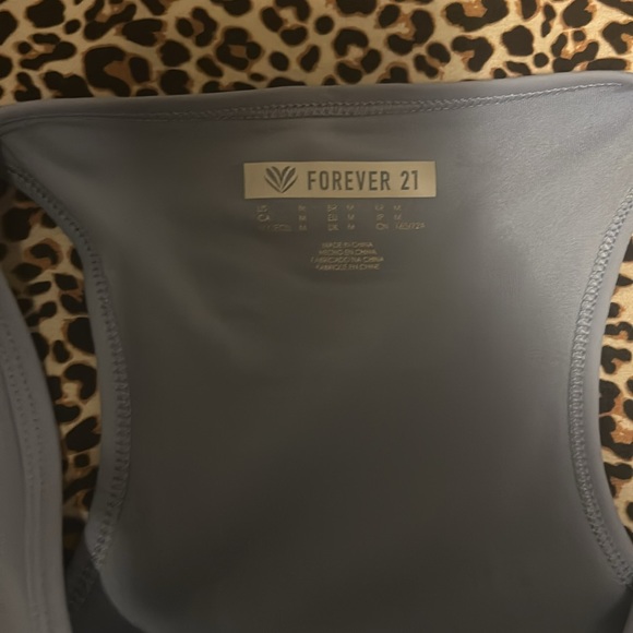 Forever 21 backless romper - Picture 2 of 3